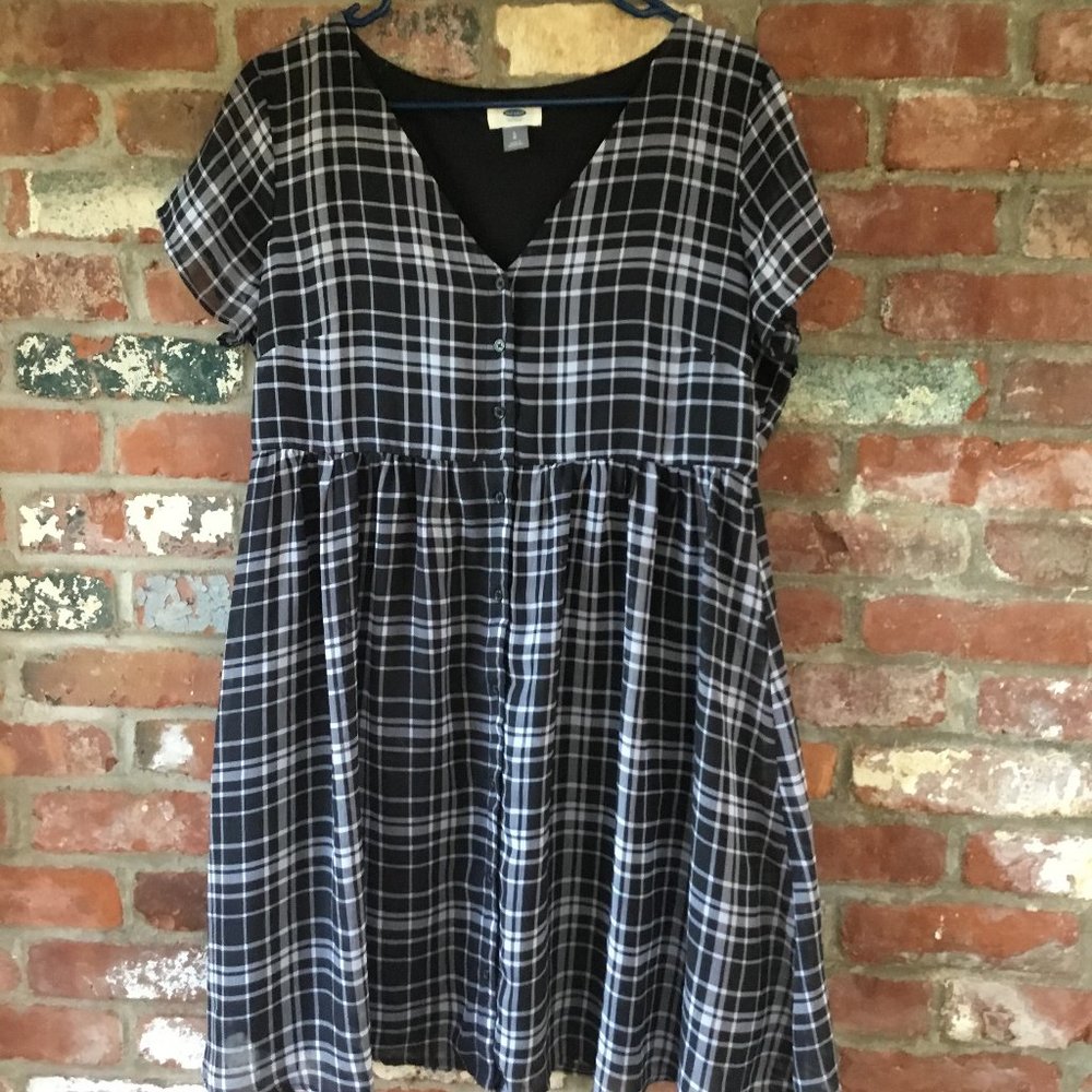 Old Navy Black and White Plaid Dress size L
